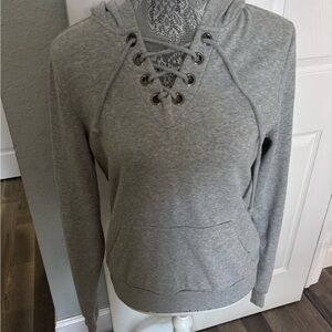 ANGEL KISS GIRLS HOODED SWEATSHIRT SZ S - like new